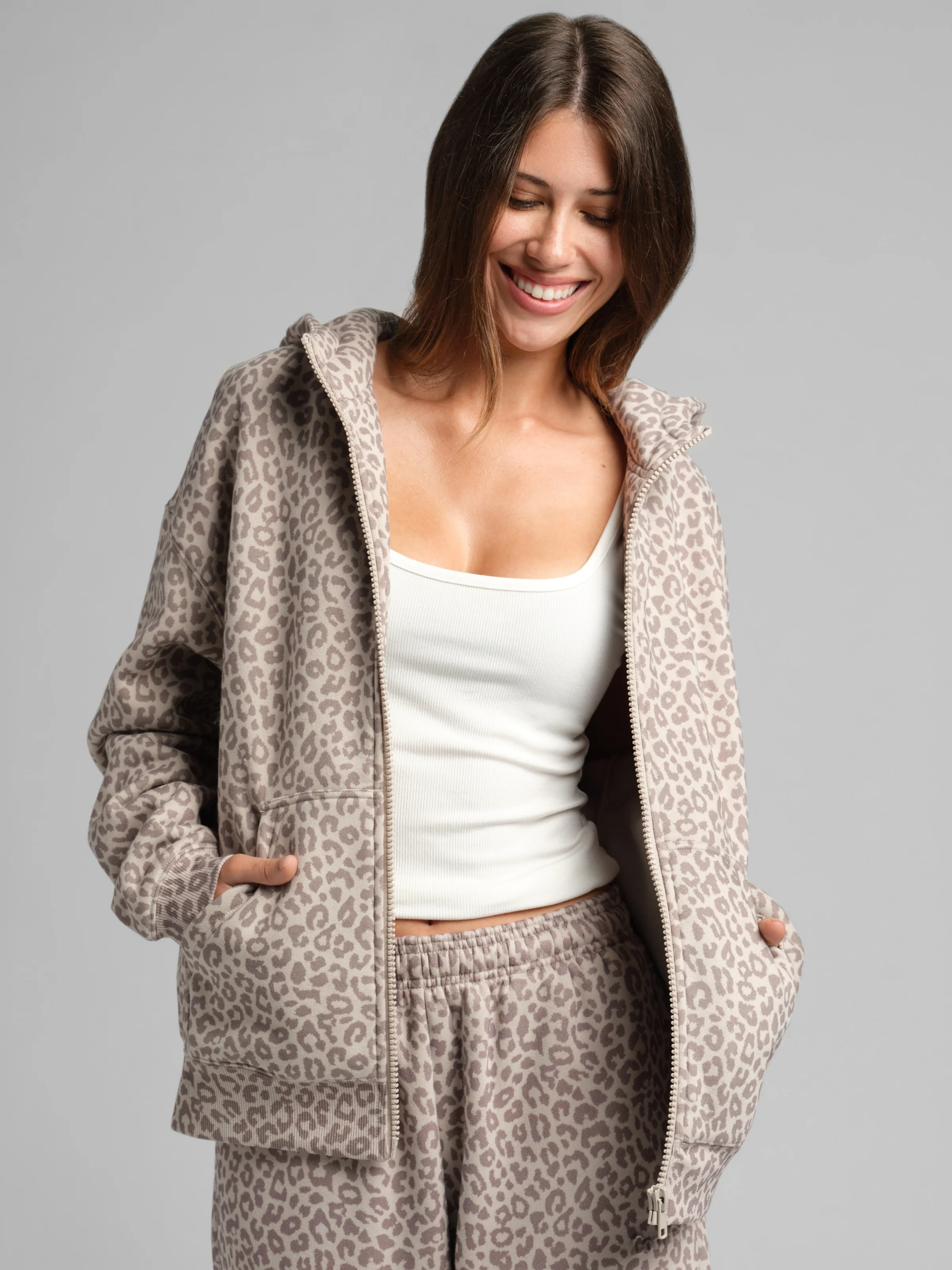 Basic Crop Zip Hoodie - Image 29