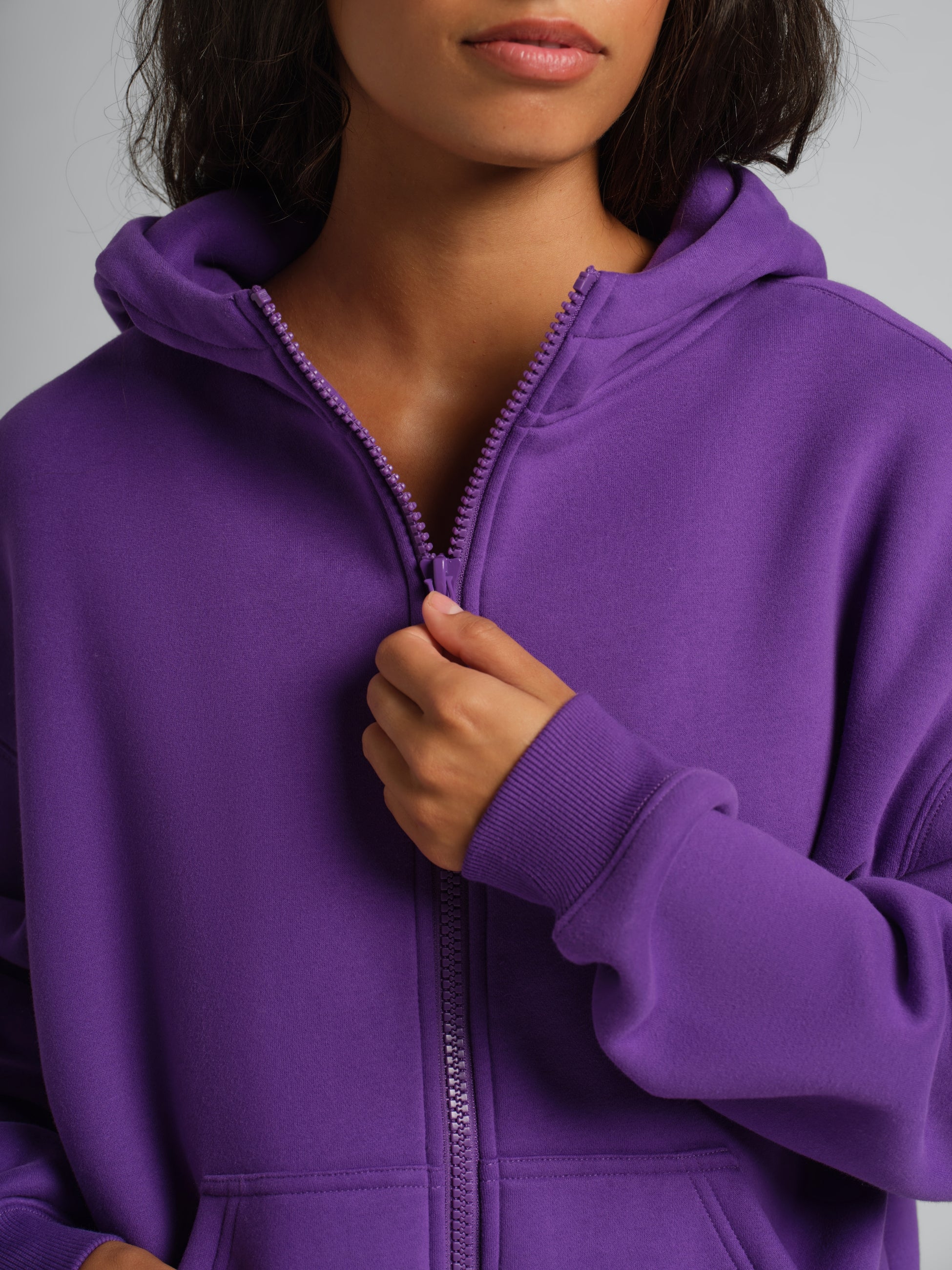 Basic Crop Zip Hoodie - Image 35