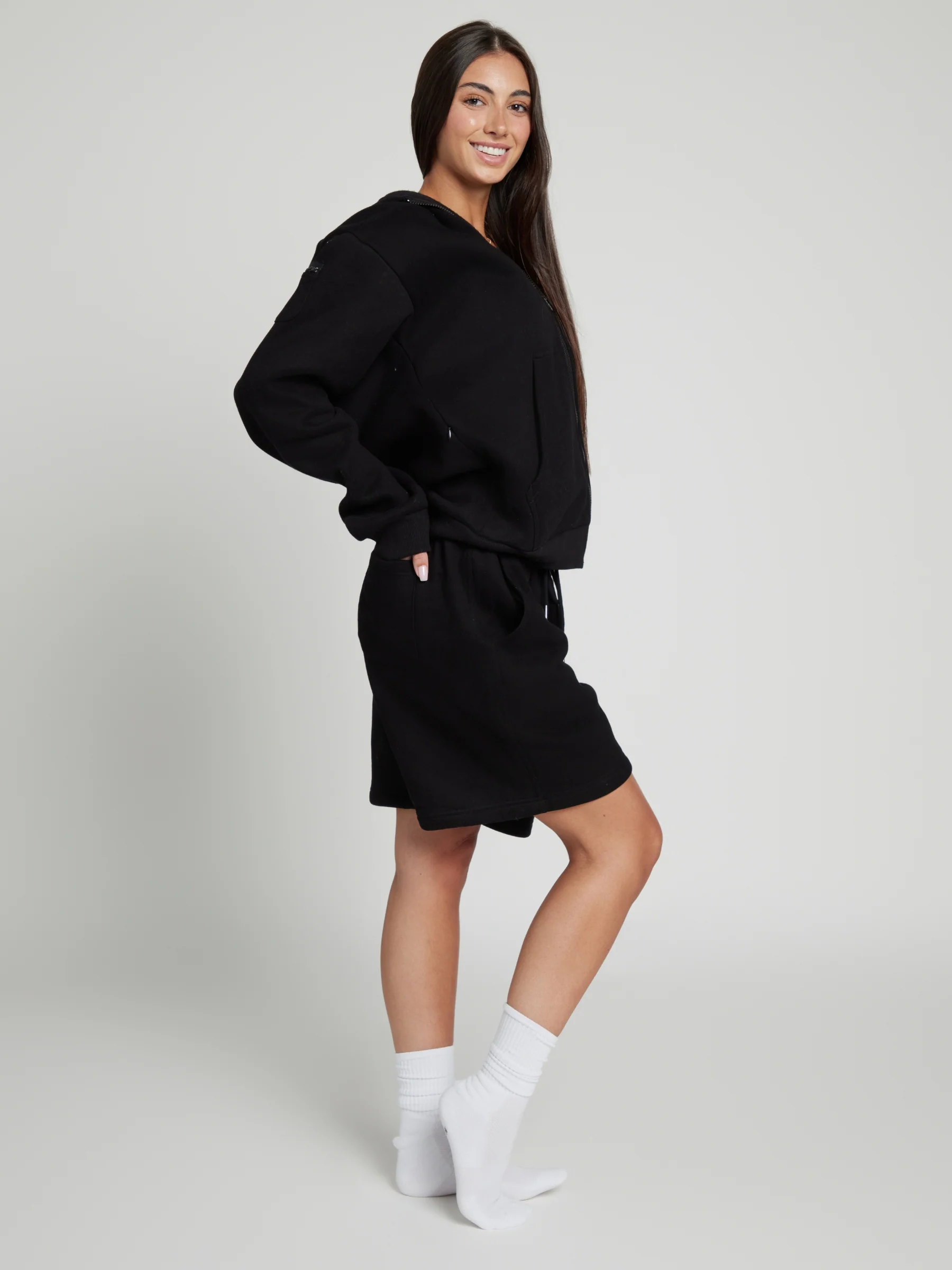 Basic Fleece Short - Pre-Order - Image 3