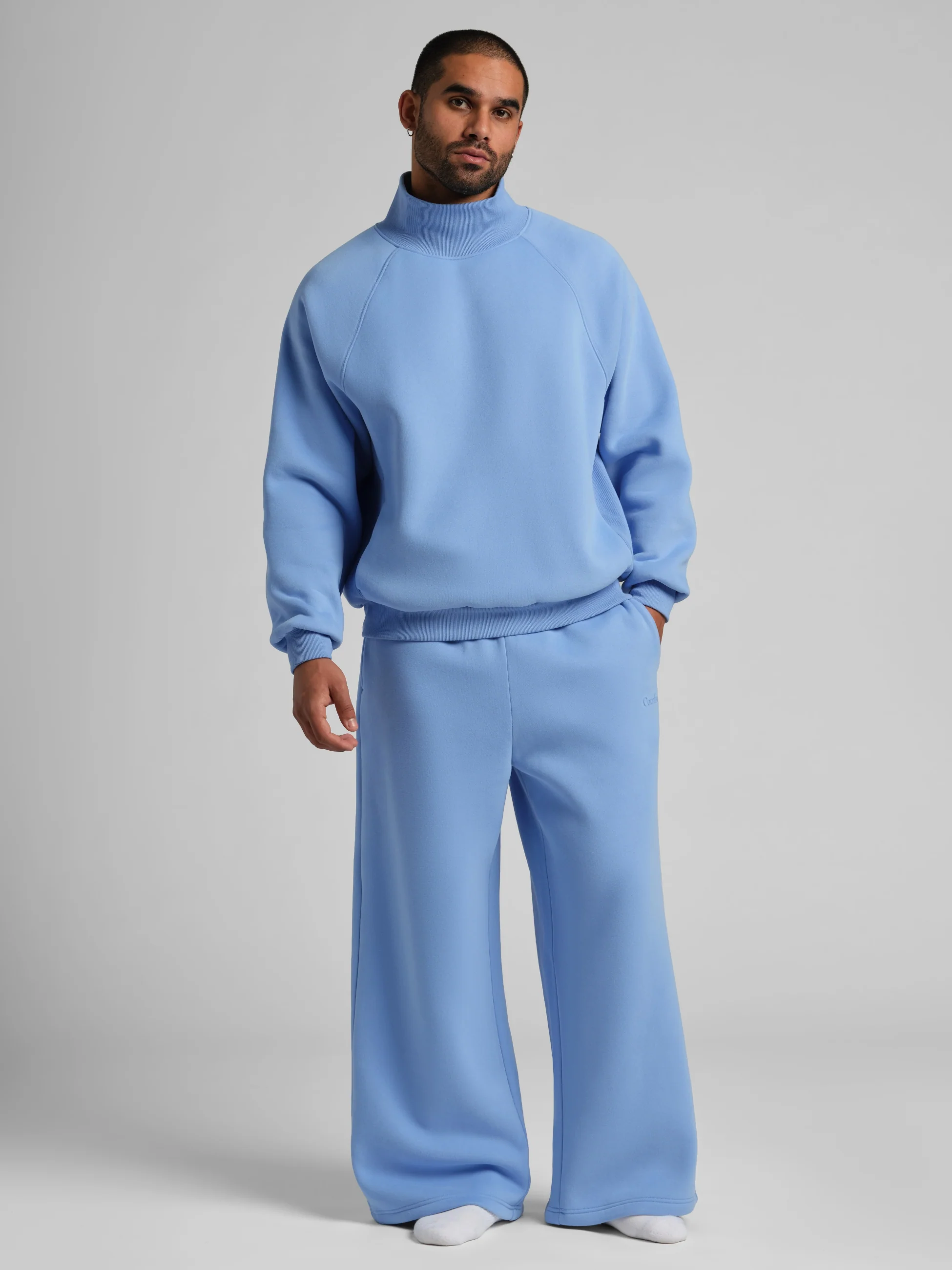 Basic Wide Leg Sweatpants - Image 12