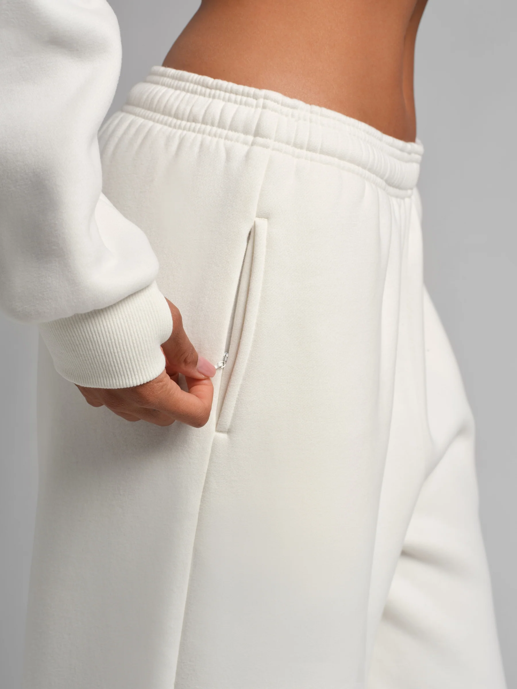 Basic Wide Leg Sweatpants - Image 46