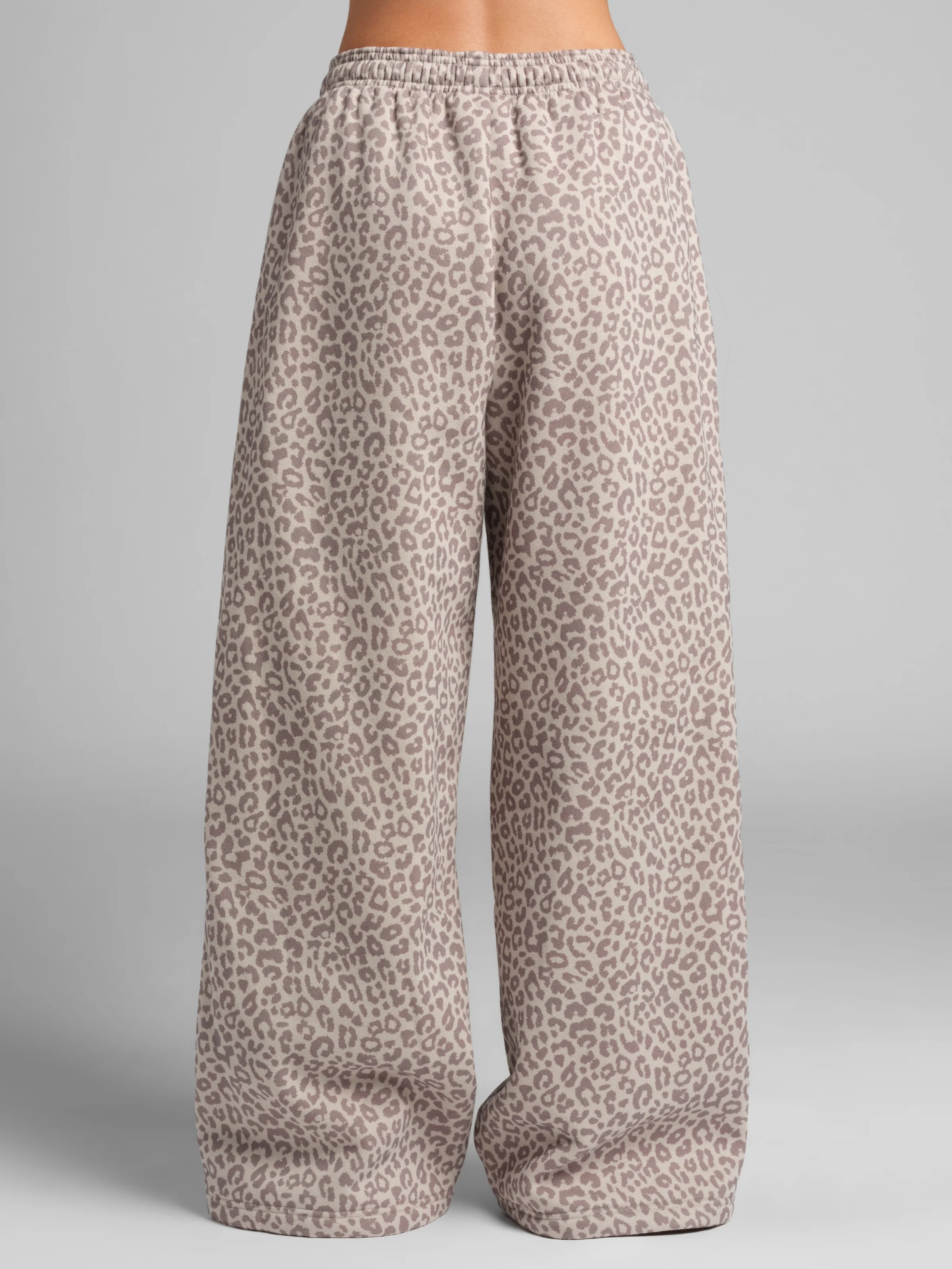 Basic Wide Leg Sweatpants - Image 5