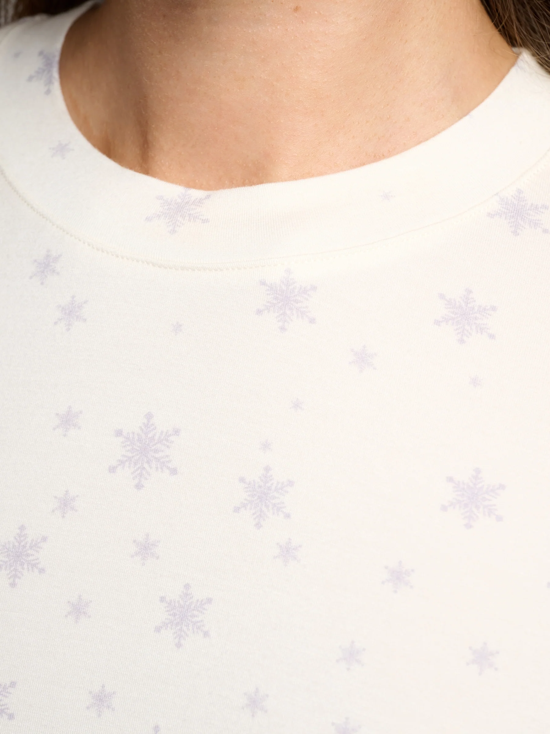 Cloud Lounge Long Sleeve Tee - Image 41