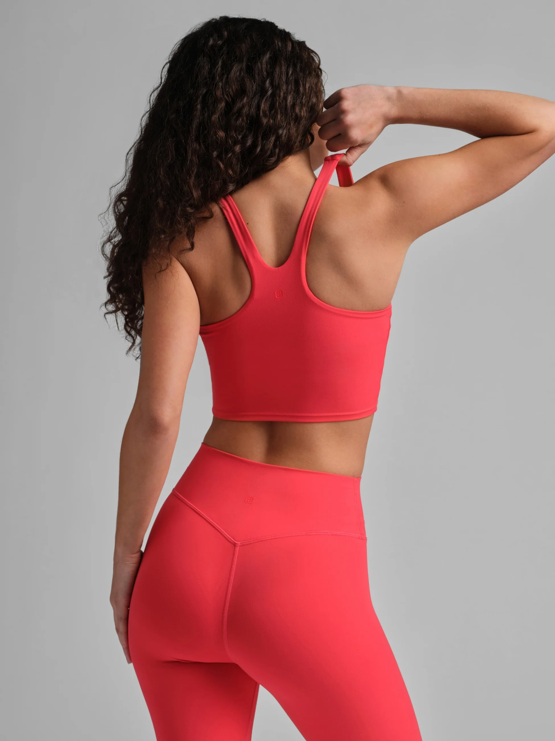 ComfrtCore™ V-Neck Crop Tank - Image 26