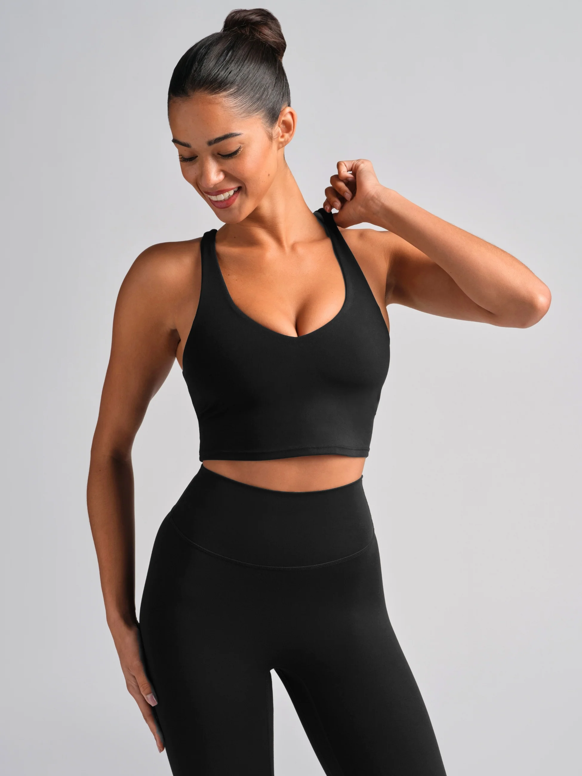 ComfrtCore™ V-Neck Crop Tank - Image 37