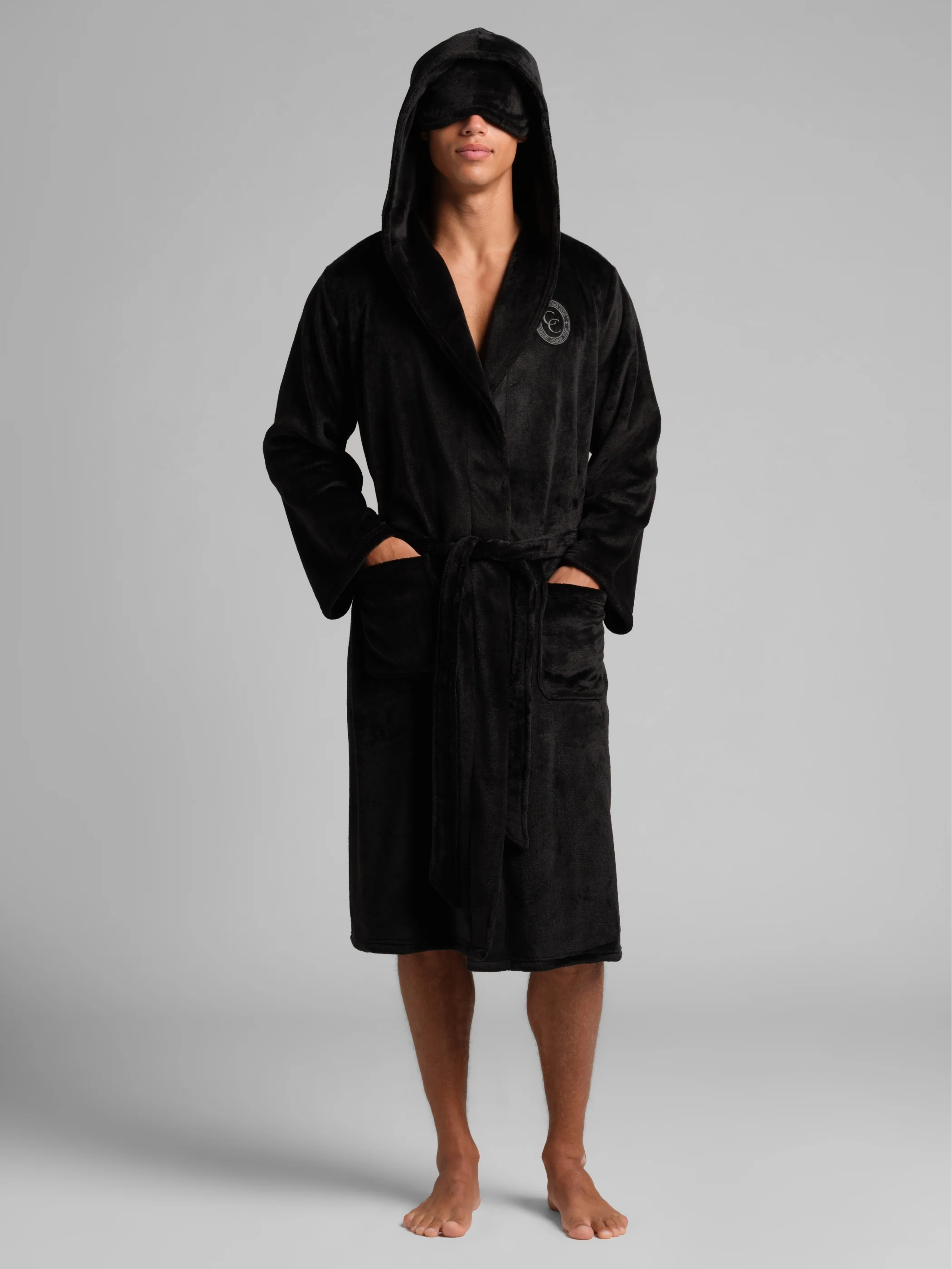 Do Not Disturb Dreamday™ Plush Robe - Image 13
