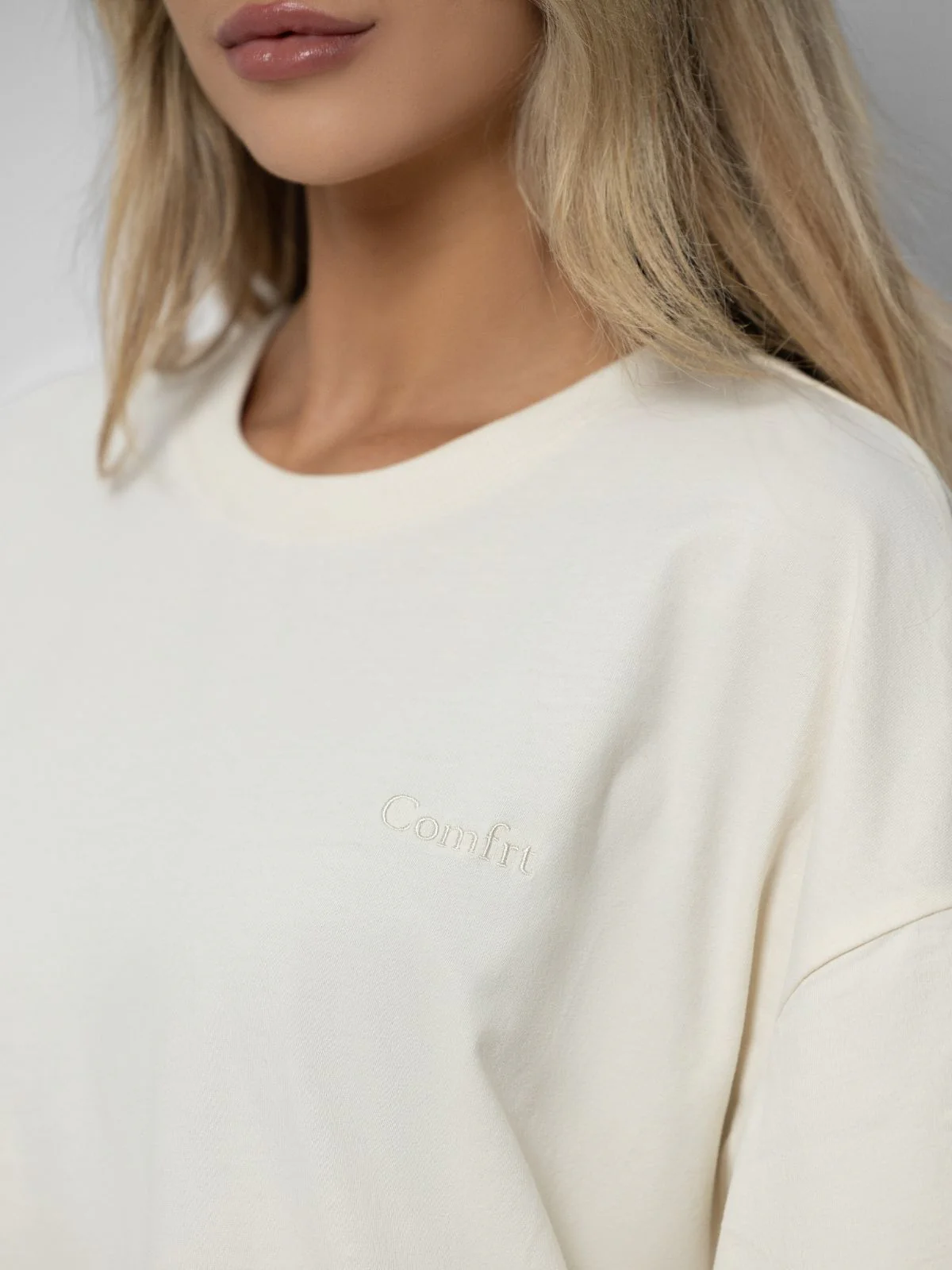 Essential Oversized Tee - Image 15