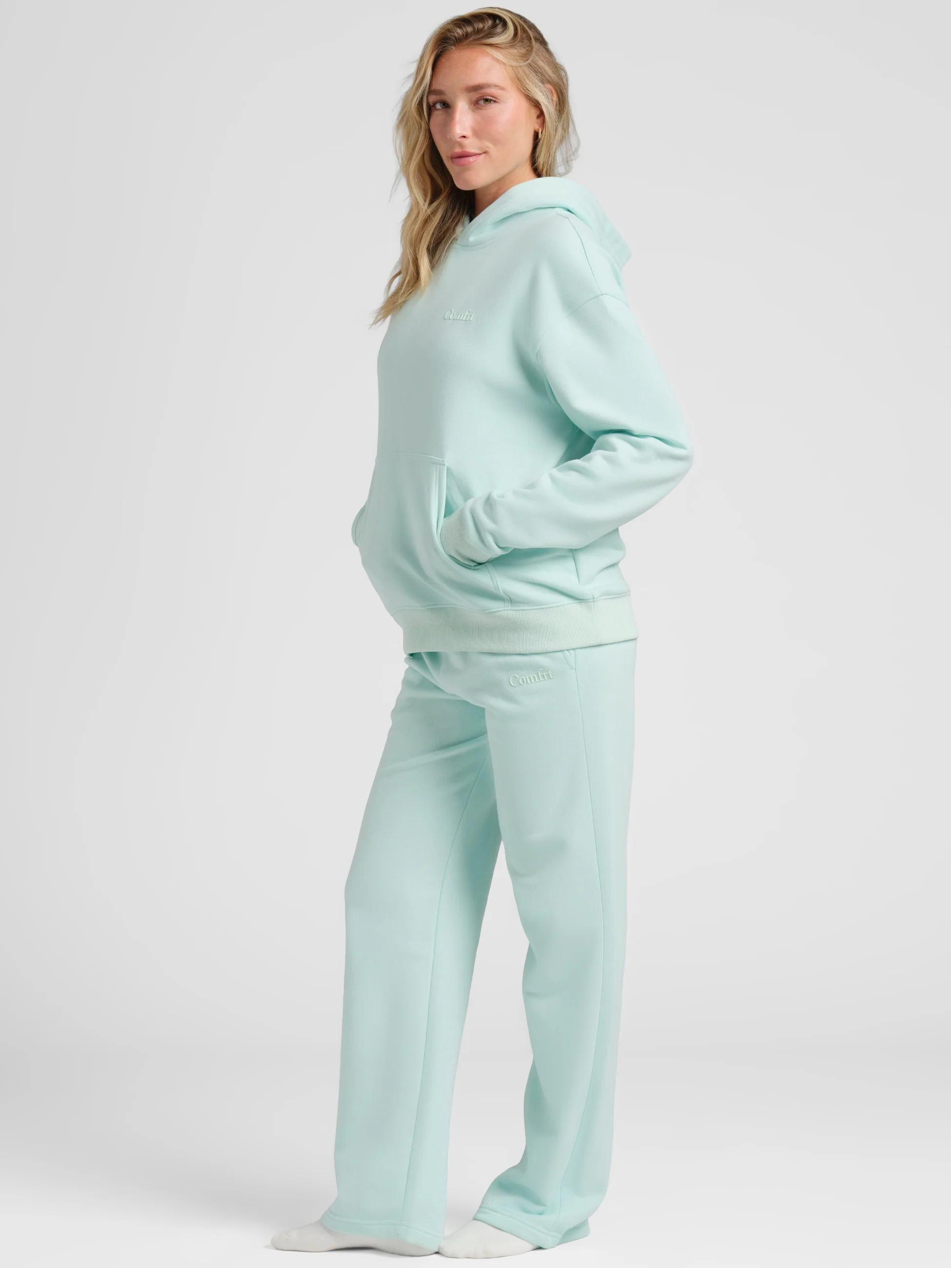 Halo Lightweight Straight Leg Sweatpants - Image 54