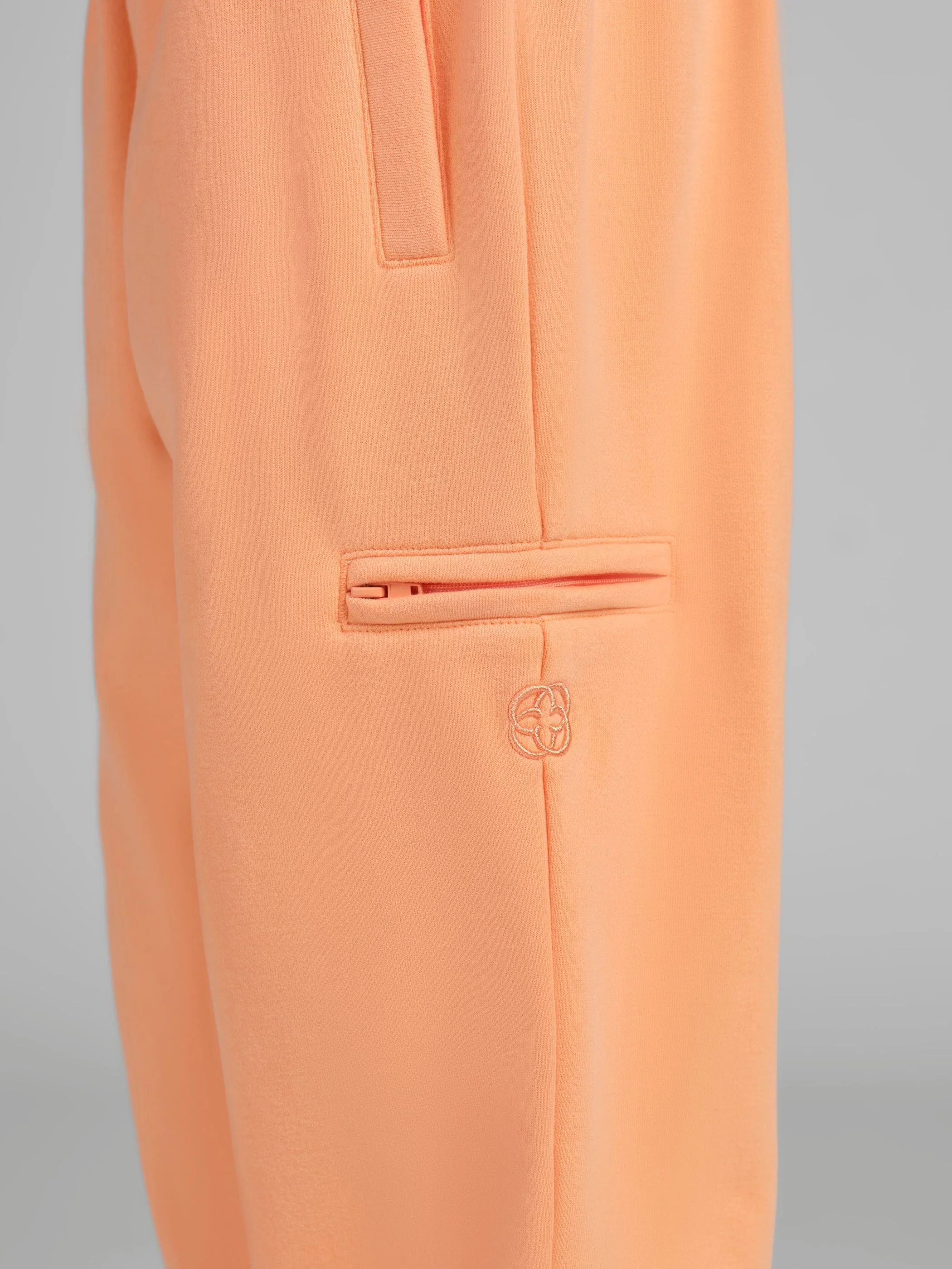 Kids Halo Lightweight Sweatpants - Image 16