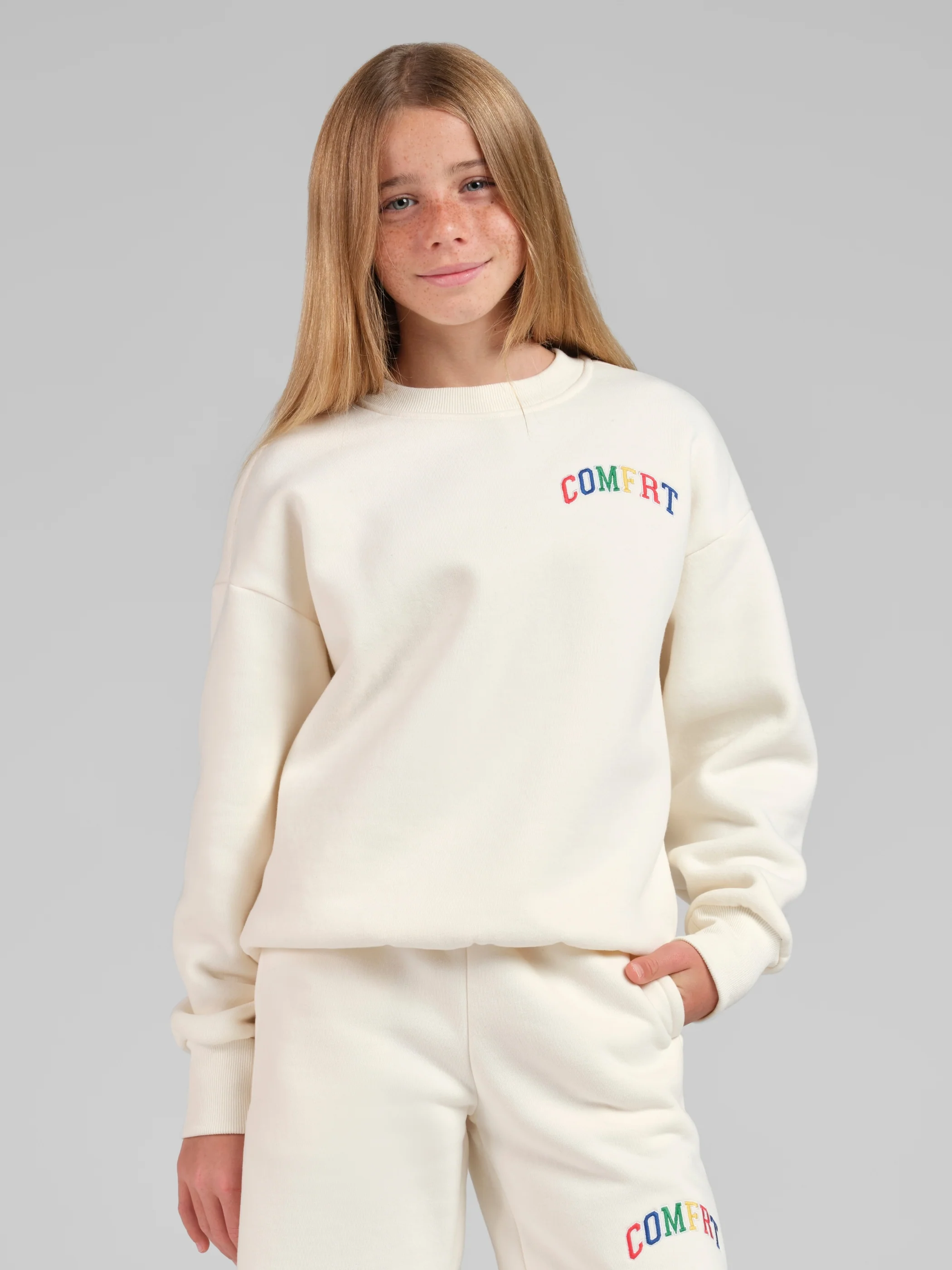 Varsity Kids Logo Crew - Image 19