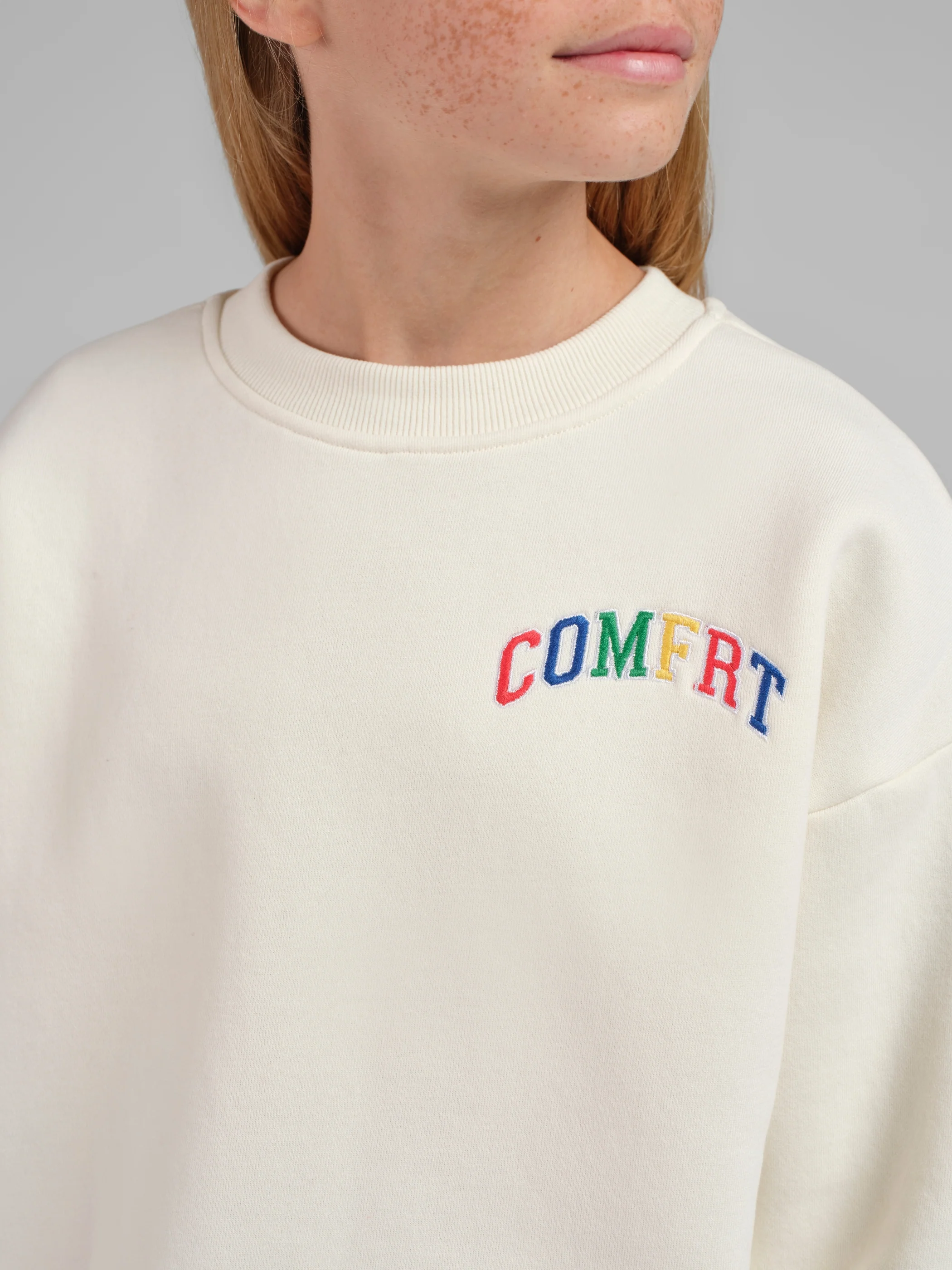 Varsity Kids Logo Crew - Image 23