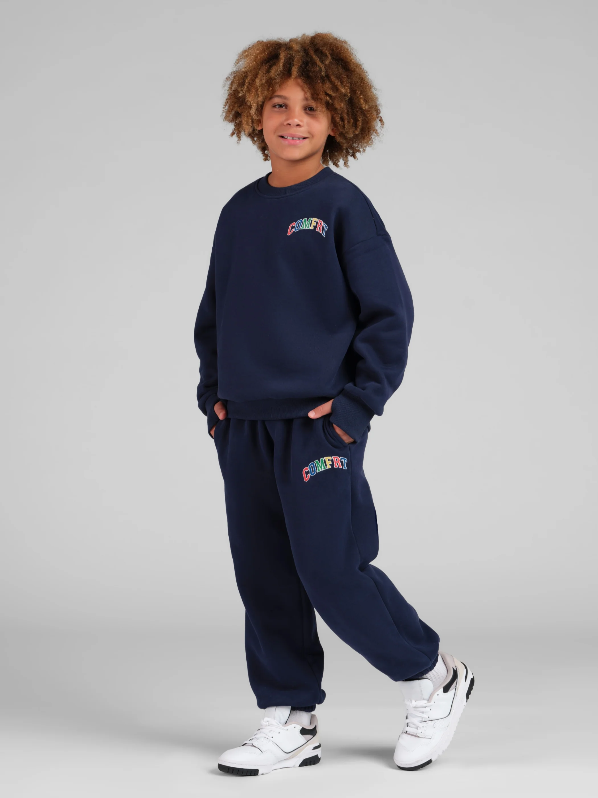 Varsity Kids Logo Sweatpants - Image 16