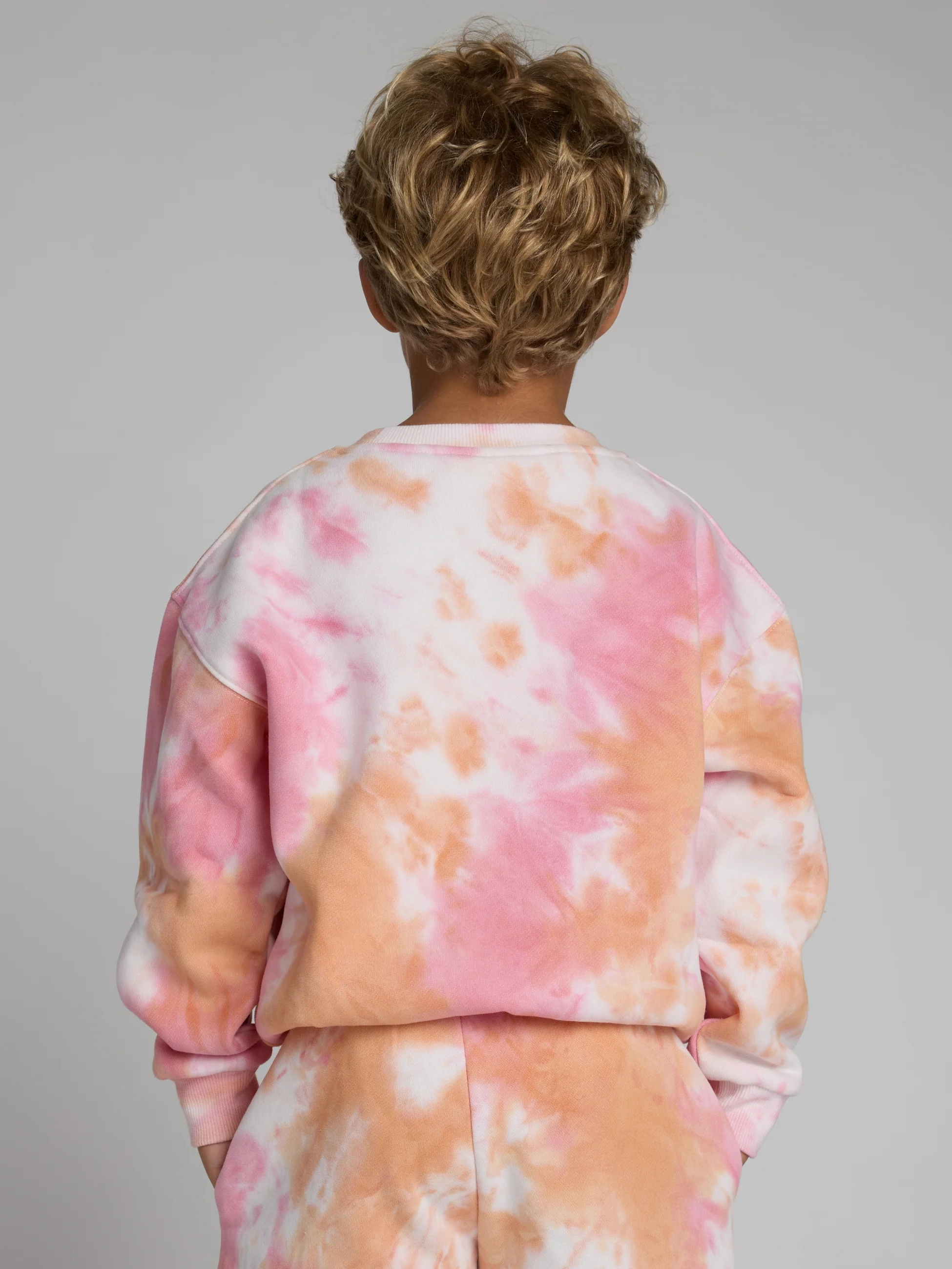 Minimalist Kids Crew - Image 13