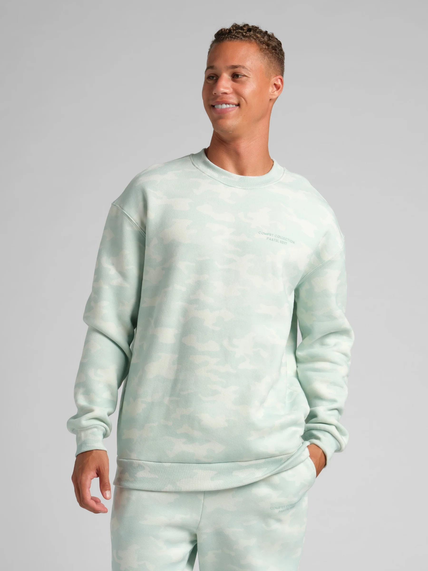 Camo Crew - Image 37