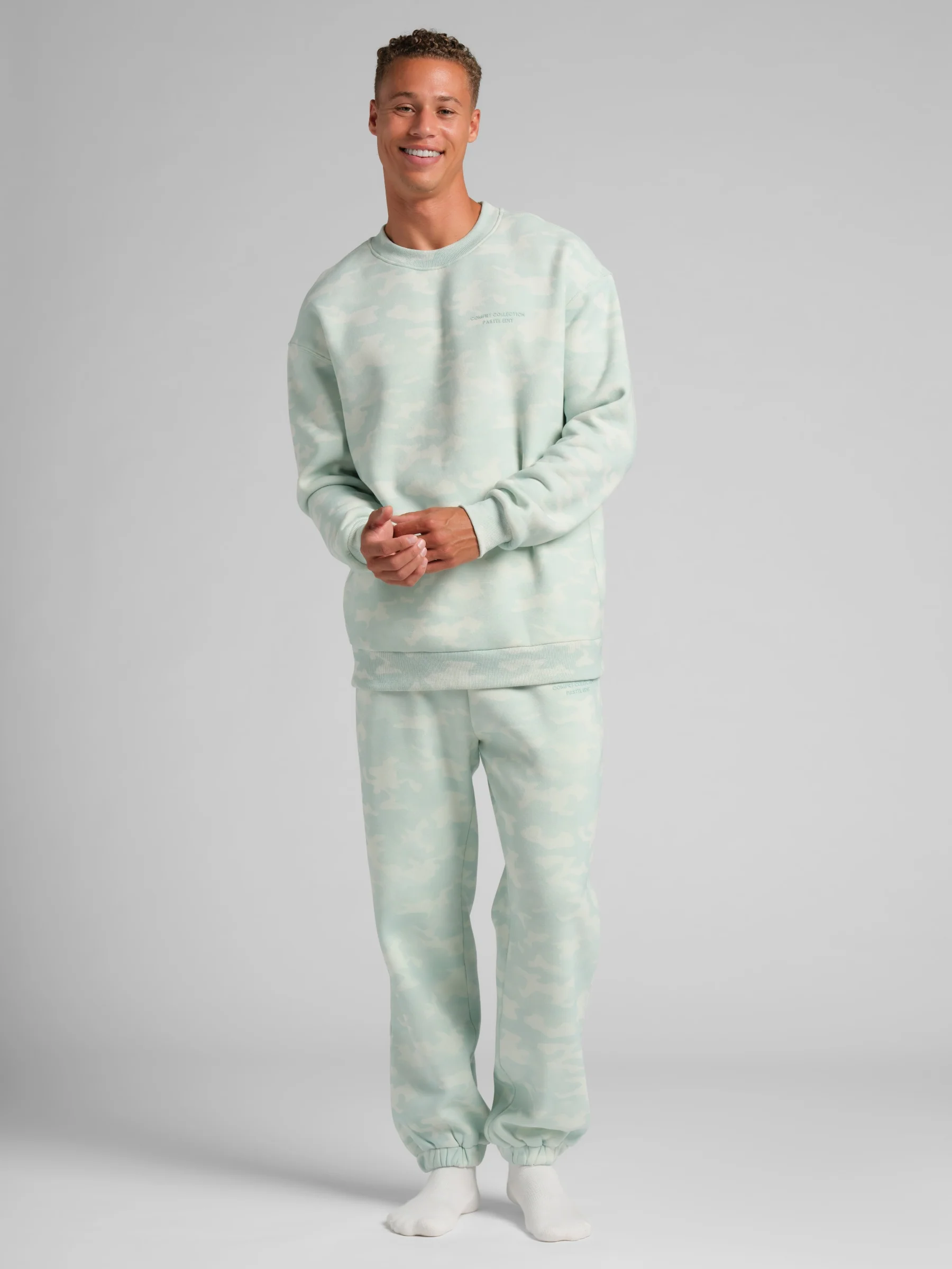 Camo Crew - Image 41