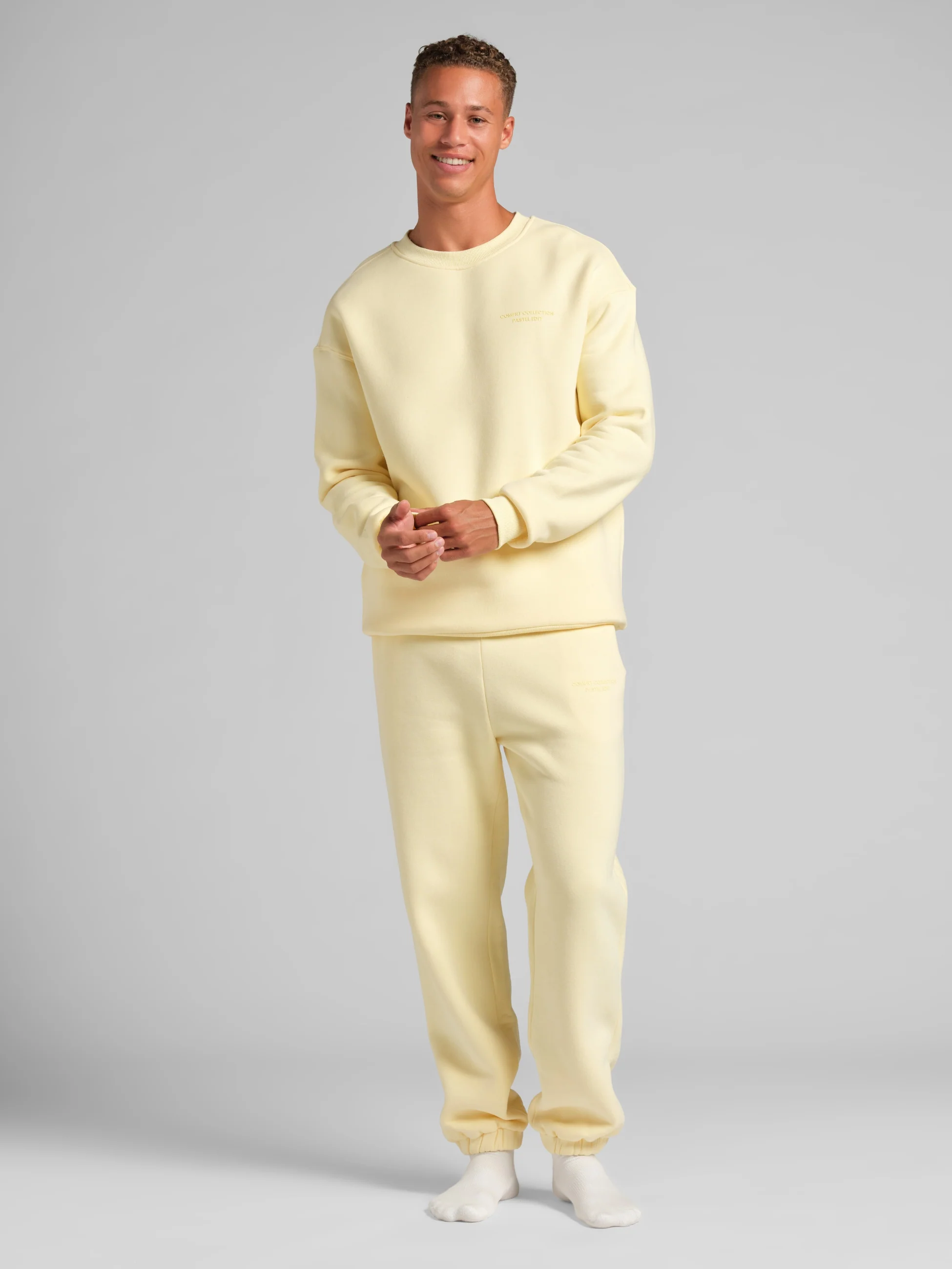 Pastel Crew - Image 49