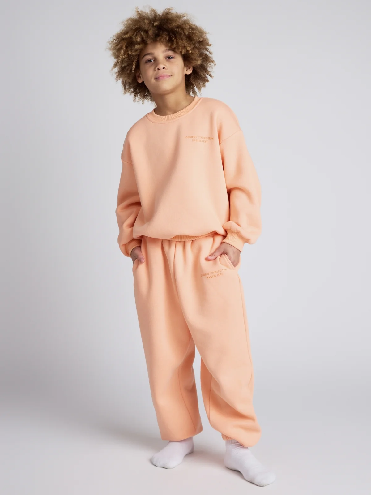 Pastel Kids Crew - Image 20