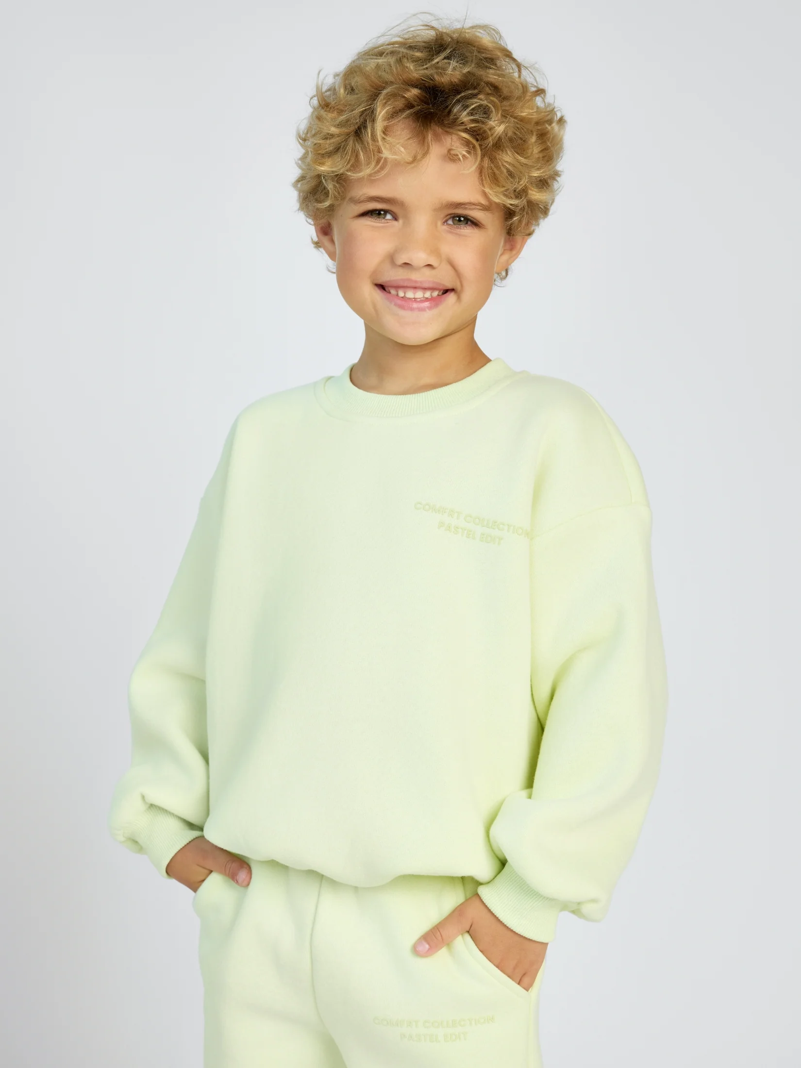 Pastel Kids Crew - Image 25