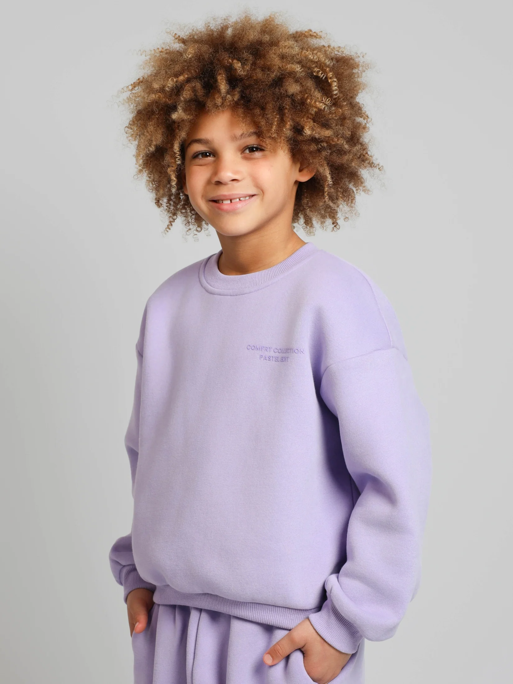 Pastel Kids Crew - Image 37
