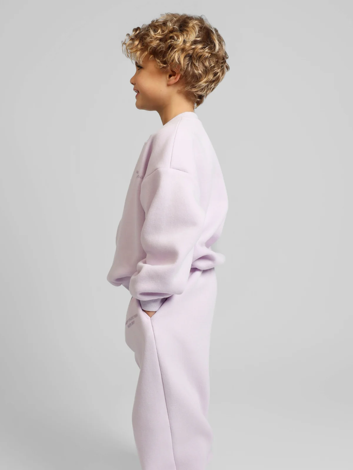 Pastel Kids Crew - Image 50