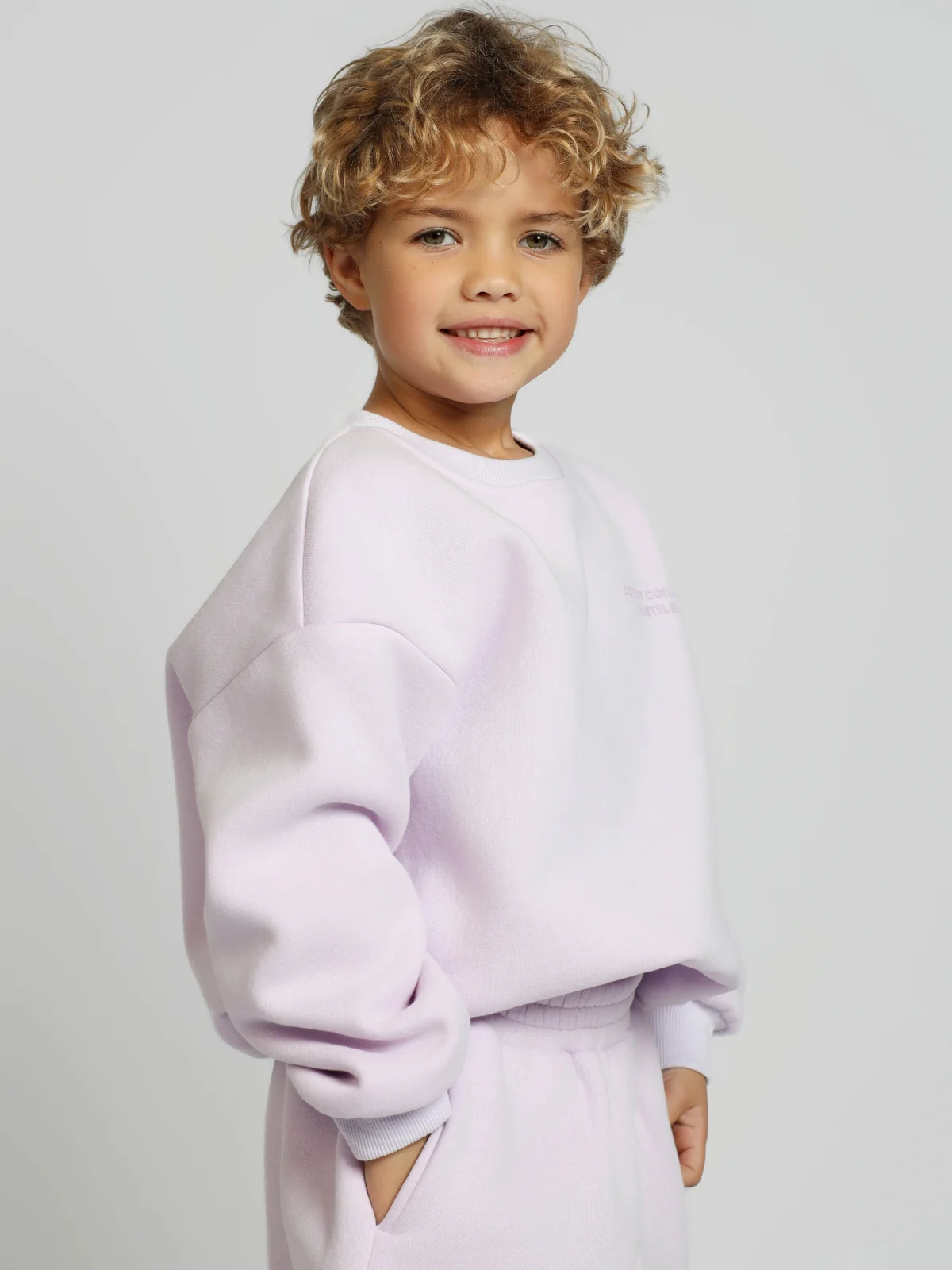 Pastel Kids Crew - Image 54