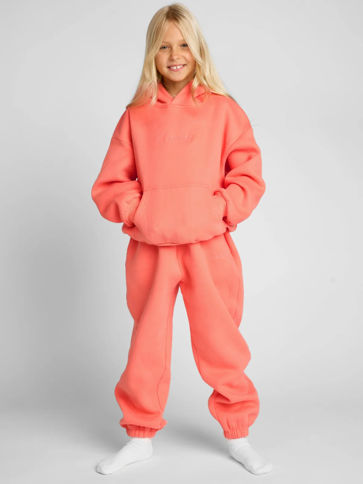 Signature Kids Sweatpants - Image 19