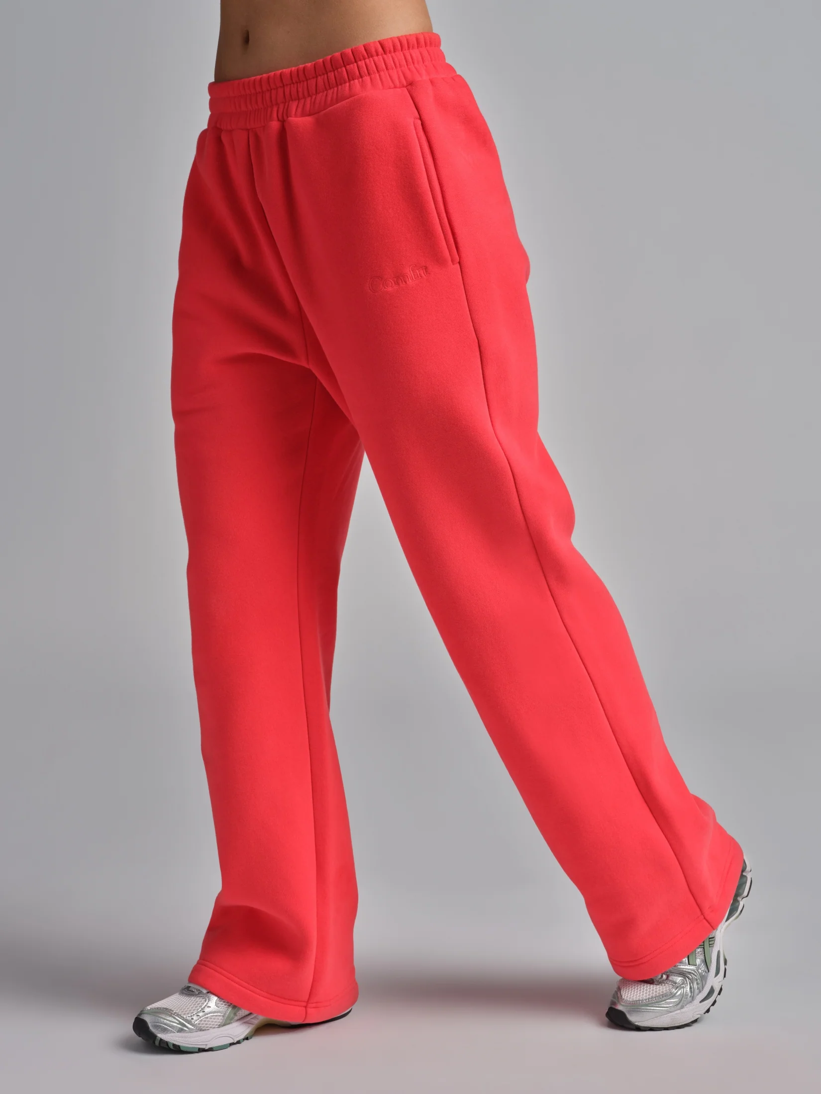 Signature Straight Leg Sweatpants - Image 17