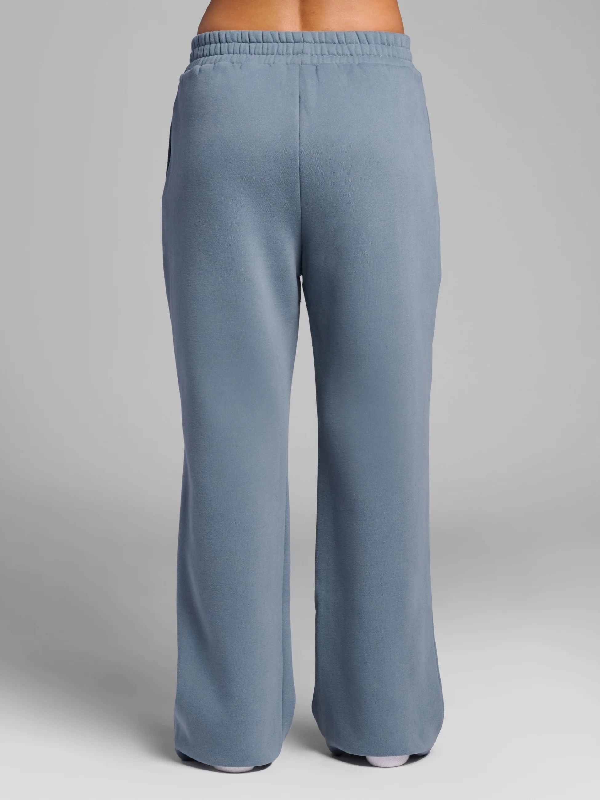 Signature Straight Leg Sweatpants - Image 20