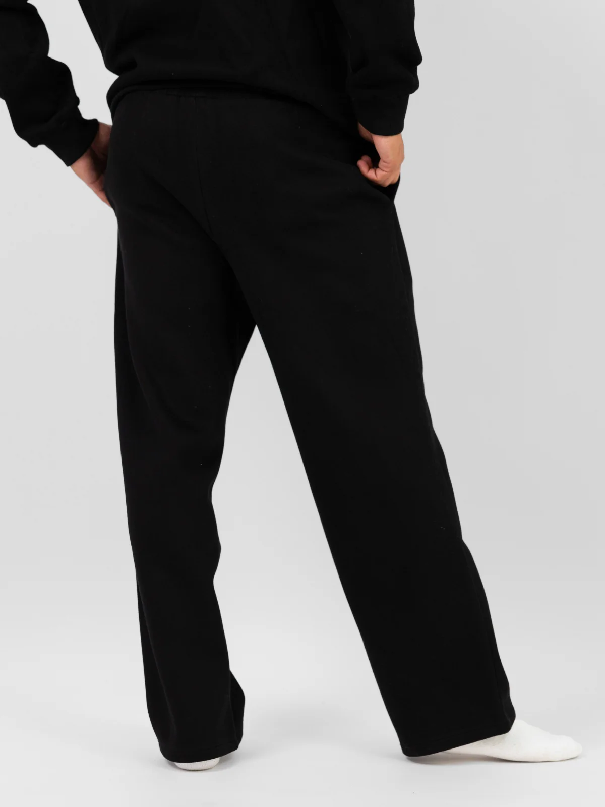 Signature Straight Leg Sweatpants - Image 9