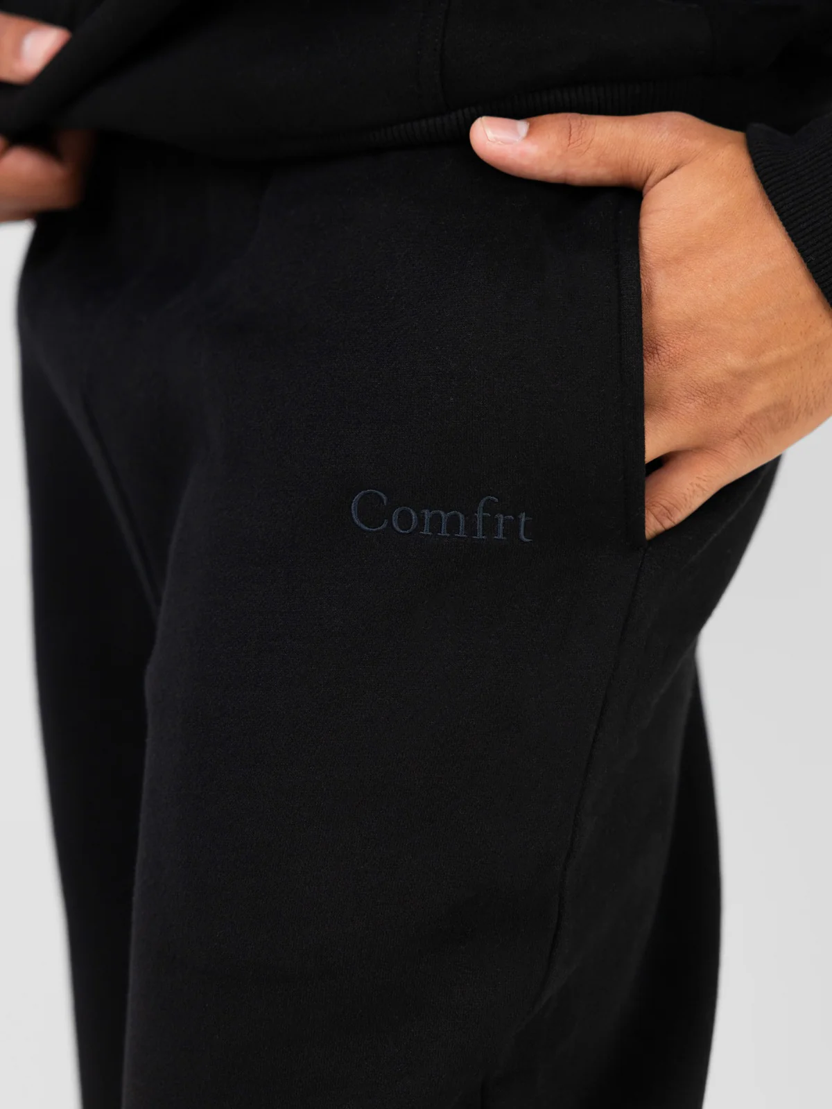 Signature Straight Leg Sweatpants - Image 11