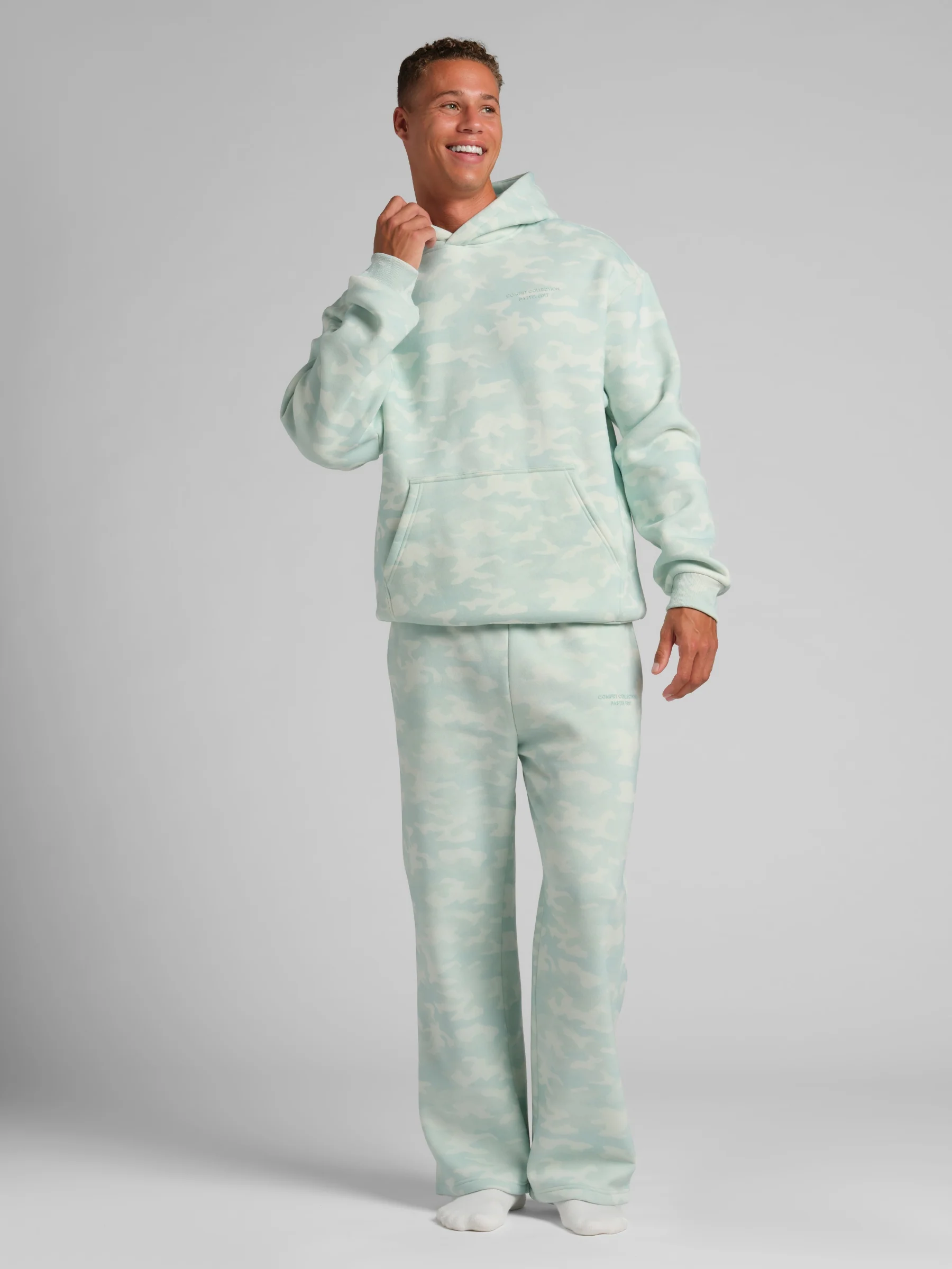 Camo Hoodie - Image 55