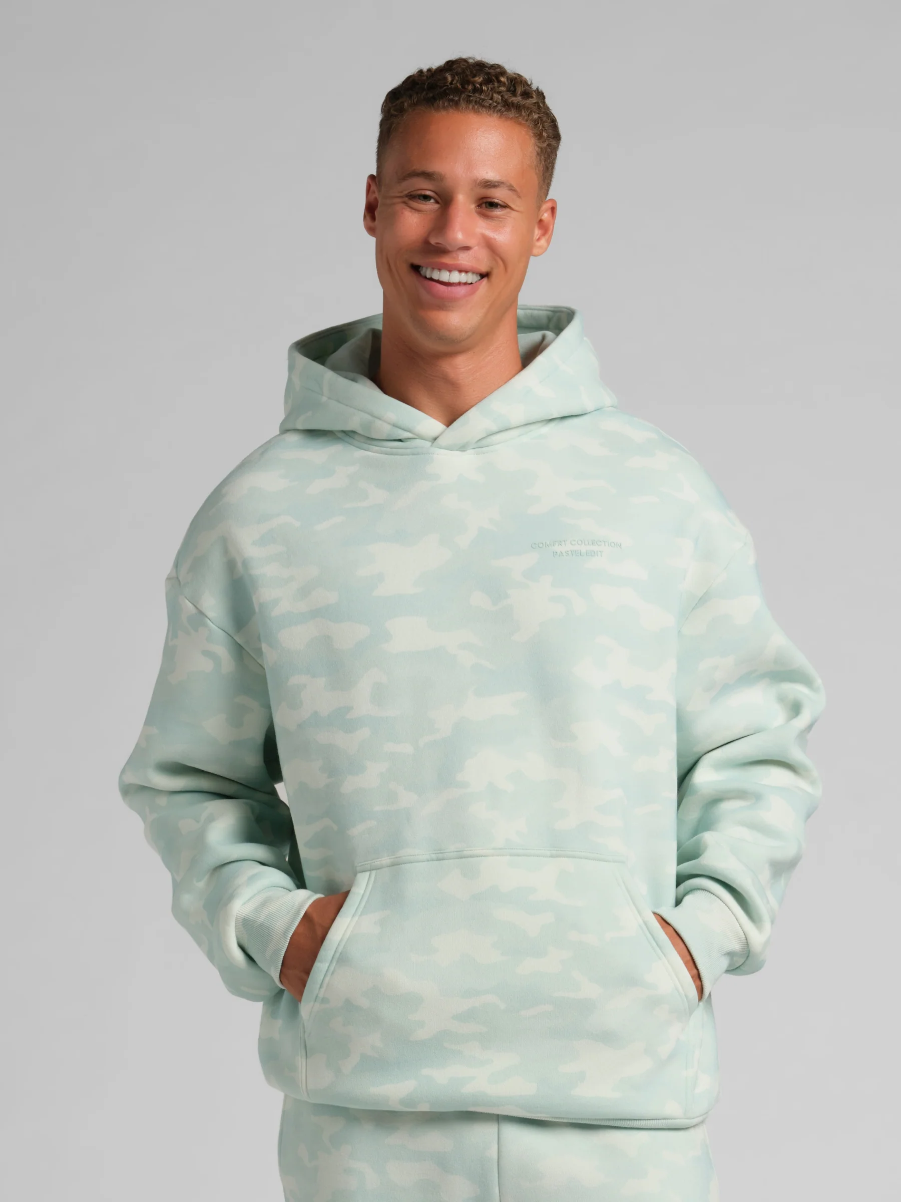 Camo Hoodie - Image 58