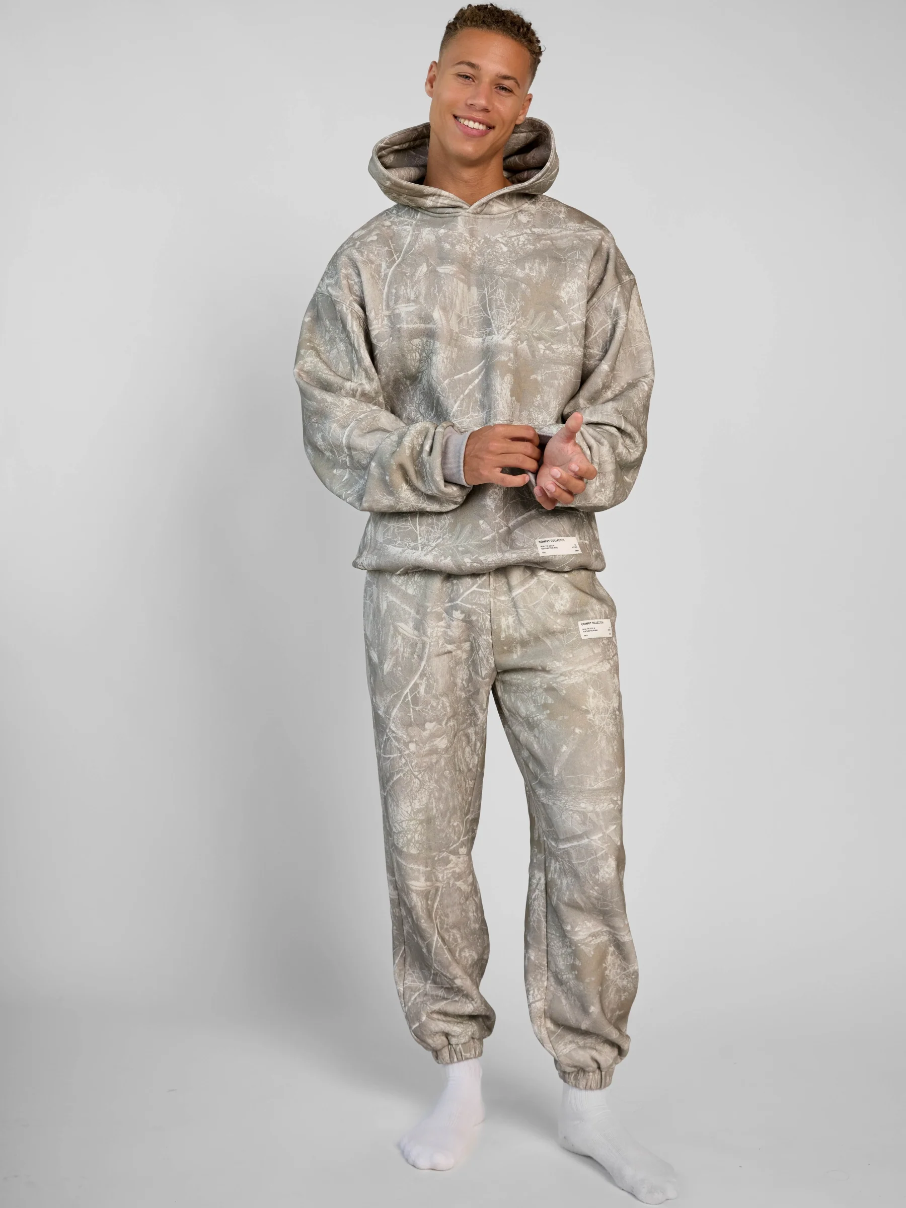 Camo Hoodie - Image 23
